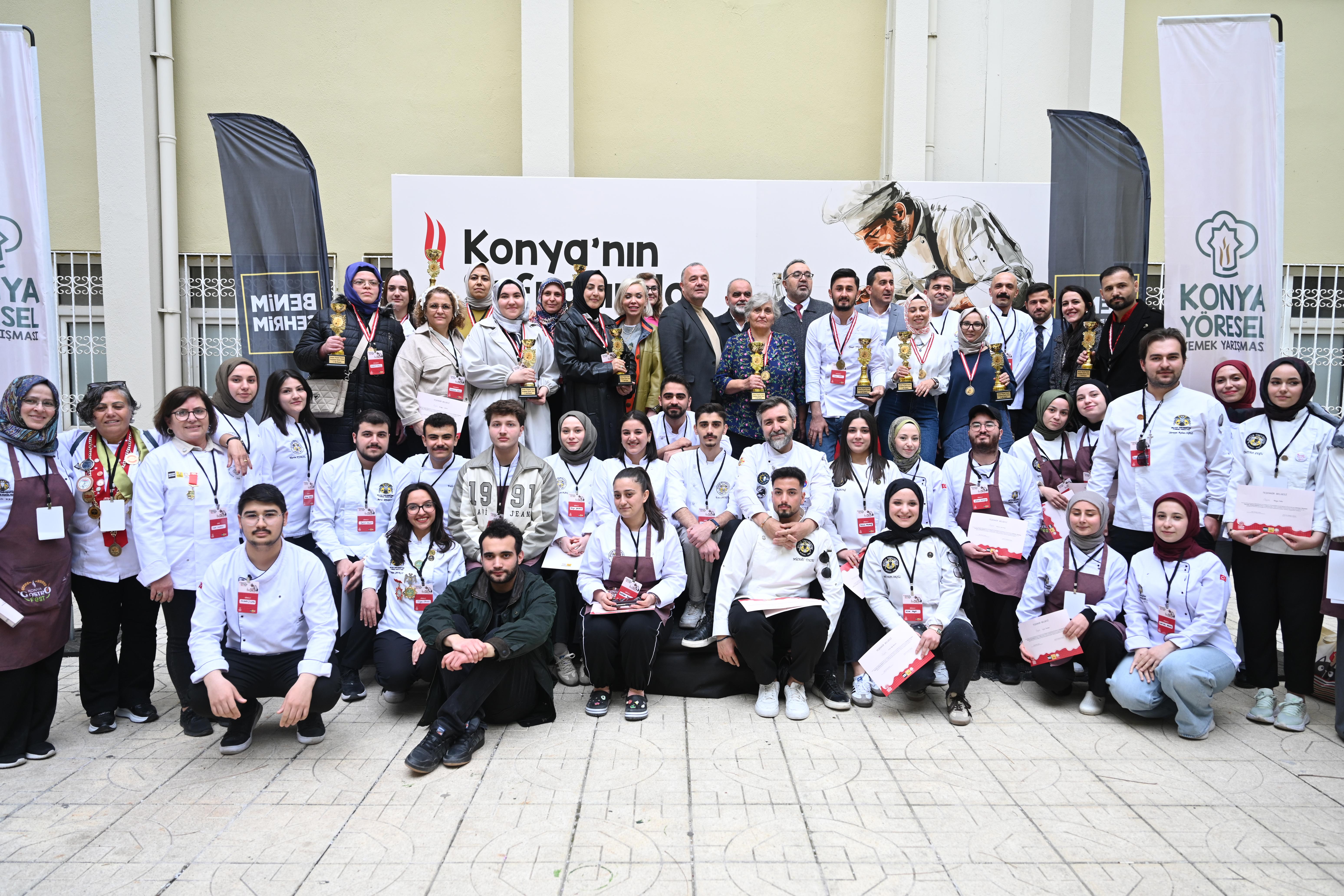 GELENEKSEL TARİFLERİN ÖZGÜN SUNUMLARLA HARMANLANDIĞI “KONYA YÖRESEL YEMEK YARIŞMASI” TAMAMLANDI