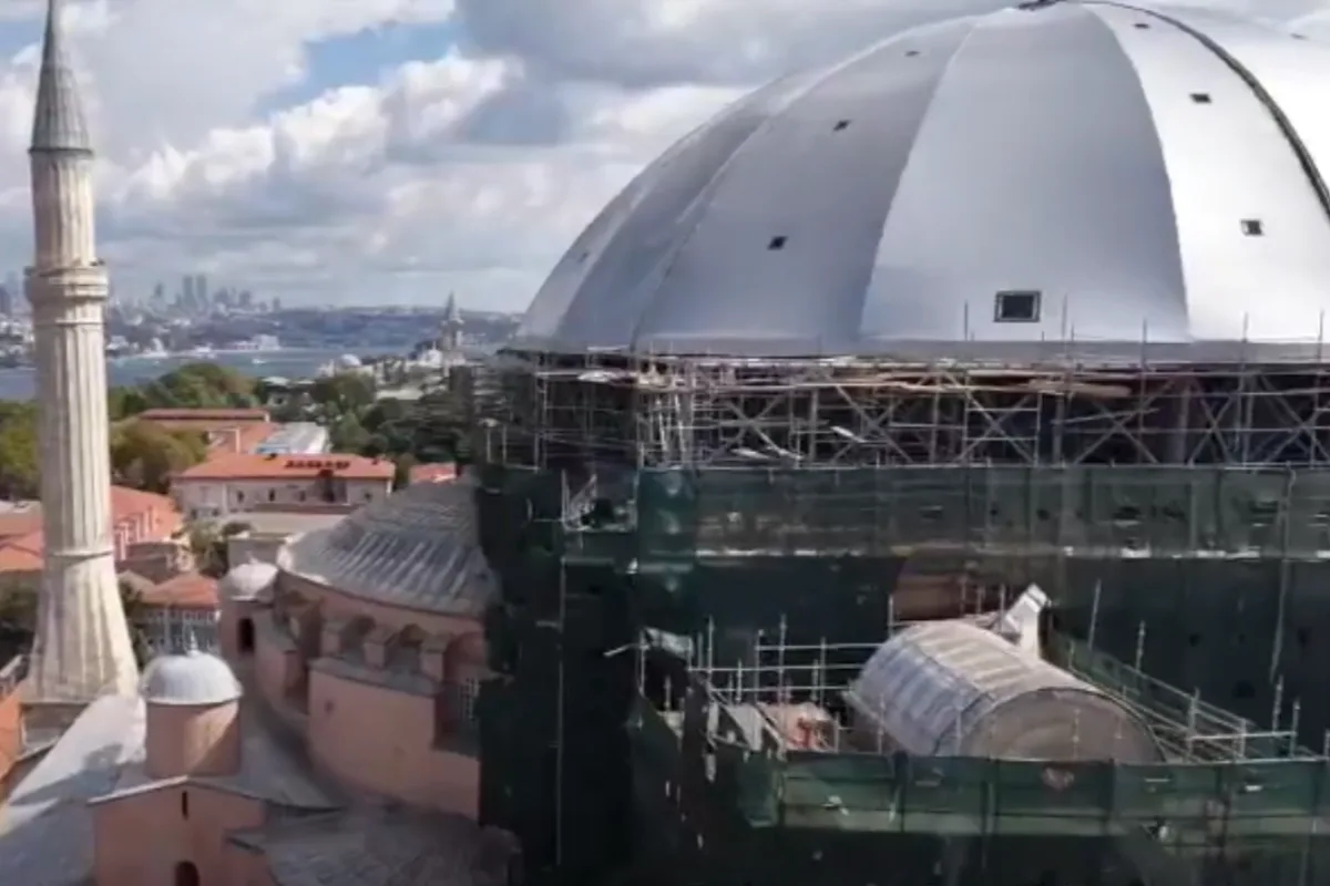 Ayasofya'da Doğu Kubbe Platformu Kurulacak
