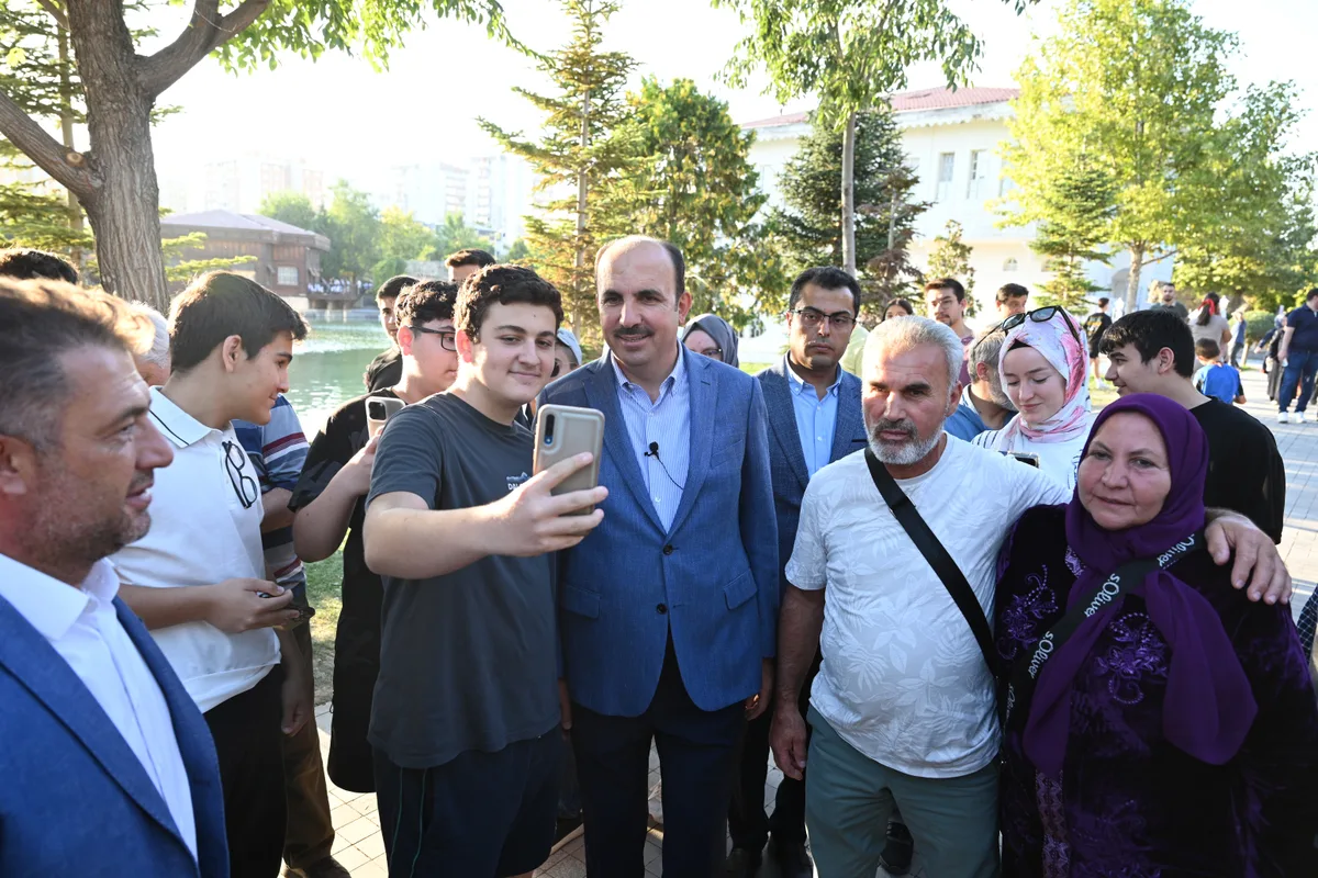 BAŞKAN ALTAY, 4. GASTROFEST’E KATILAN ZİYARETÇİLERE, ŞEFLERE VE ESNAFA TEŞEKKÜR ETTİ