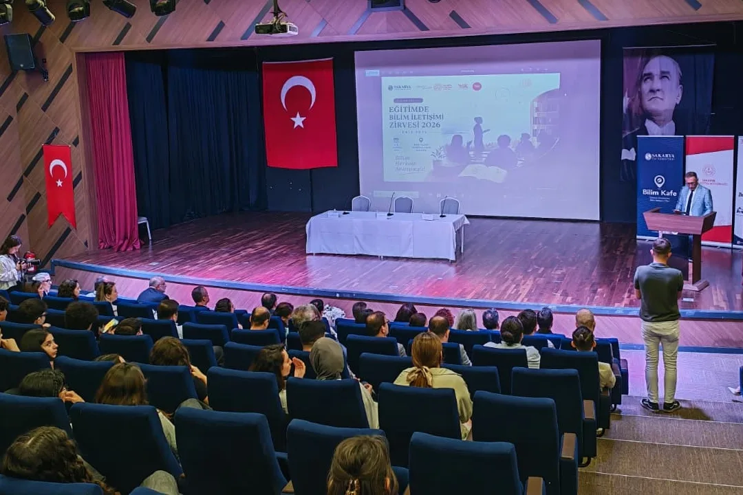 Sakarya’da Bilim ile Eğitim Buluştu: 450 Katılımcı
