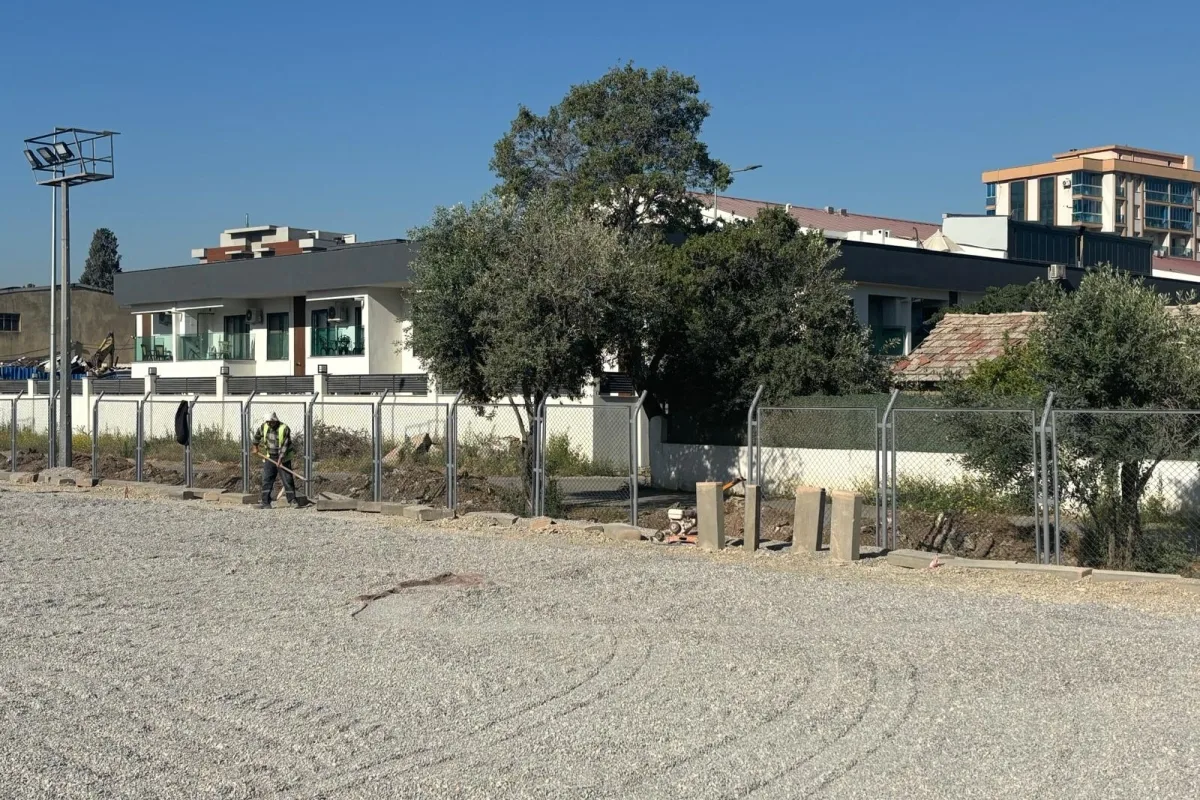 İzmir Bornova: Spor Tesislerini Yenileyerek Gençlere Açık