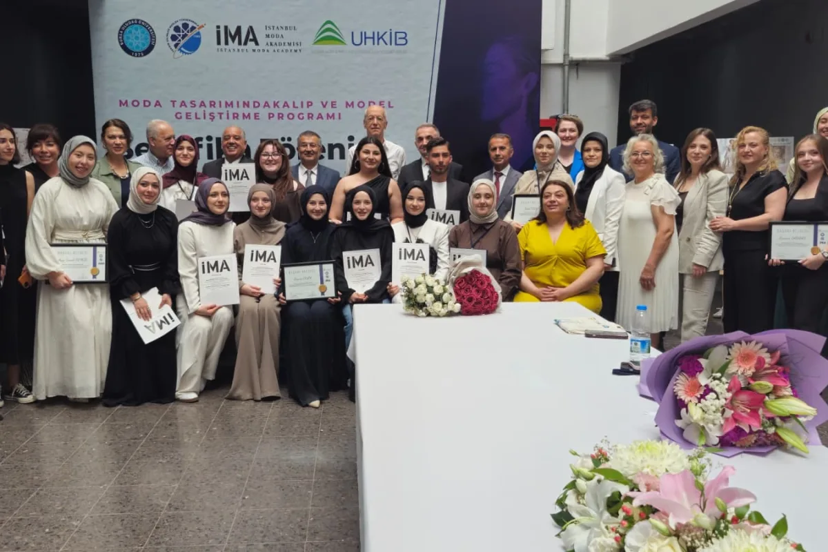 Bursa'da Moda Programı Sertifika: 16 Öğrenci, 5 Başarı