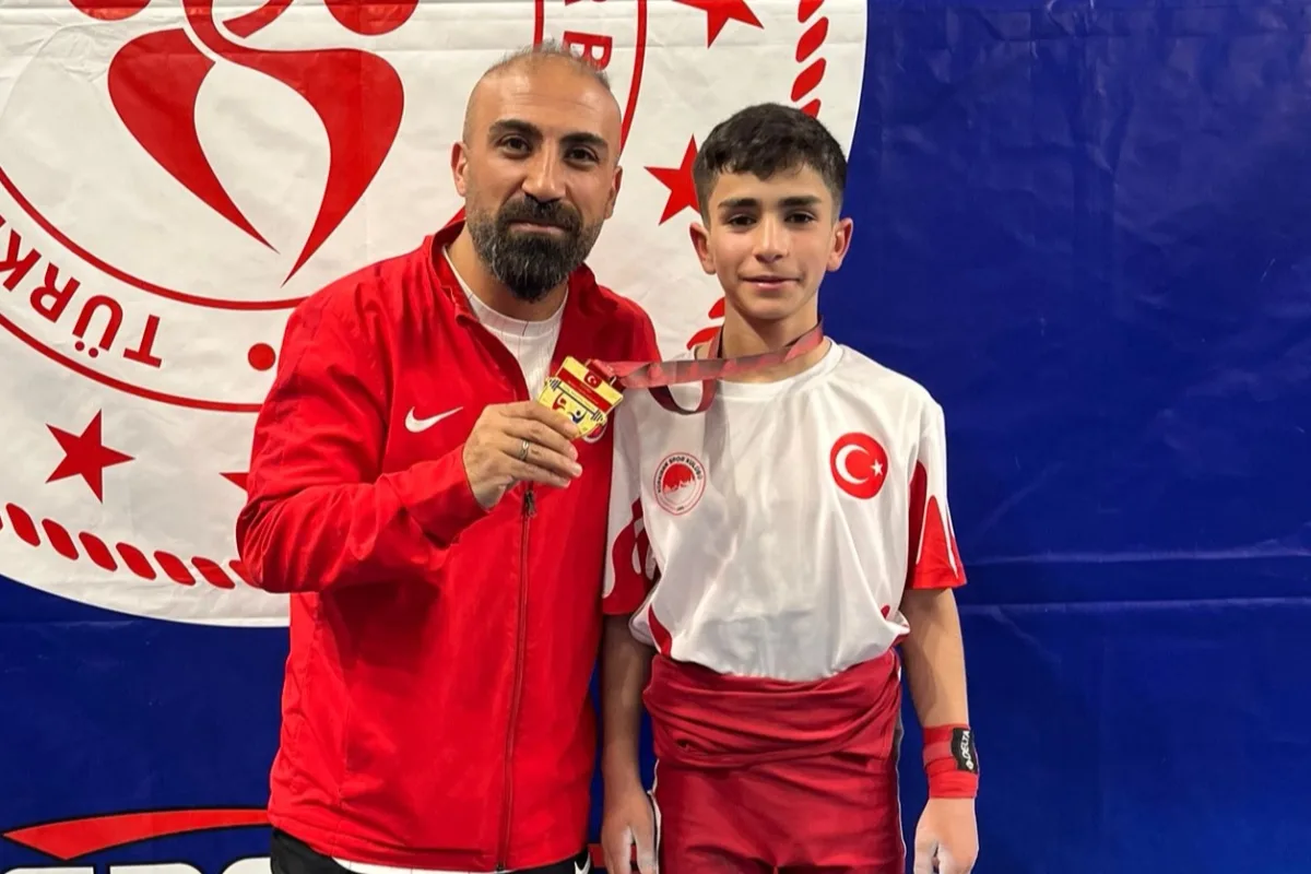 Ağrılı Öğrenci Türkiye Şampiyonu Oldu