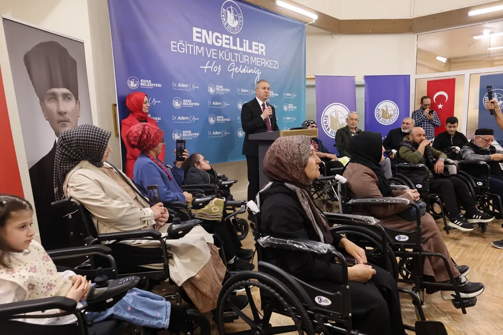Sivas’ta 350 Akülü Araç ve 200 Tekerlekli Sandalye Dağıtıldı