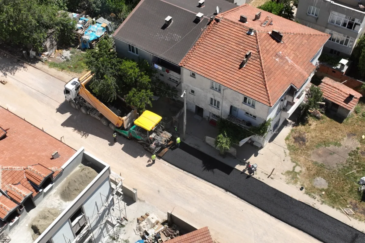 Bursa Büyükşehir’den İnegöl Huzur Mahallesi’ne 1.560 Metre Asfalt