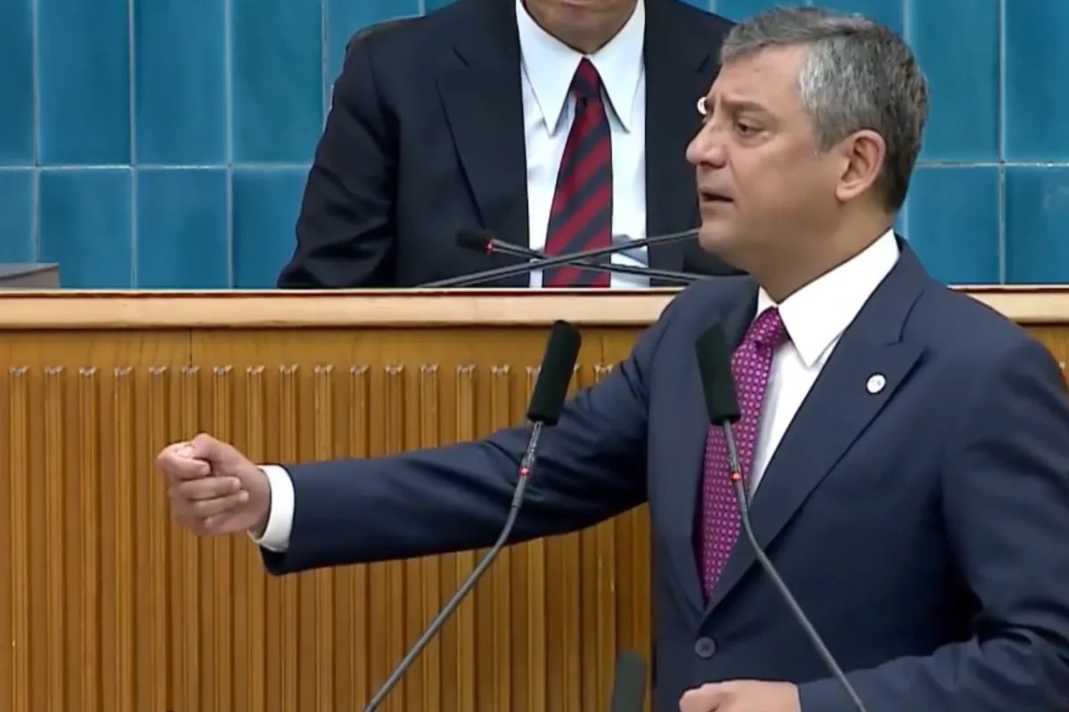 Özgür Özel'den YENİ Parti İlk Toplantısı'nda İktidar Mesajı