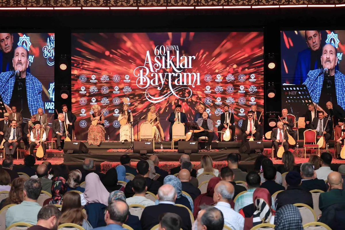 60. Konya Âşıklar Bayramı'nda Saz ve Söz Coşkusu