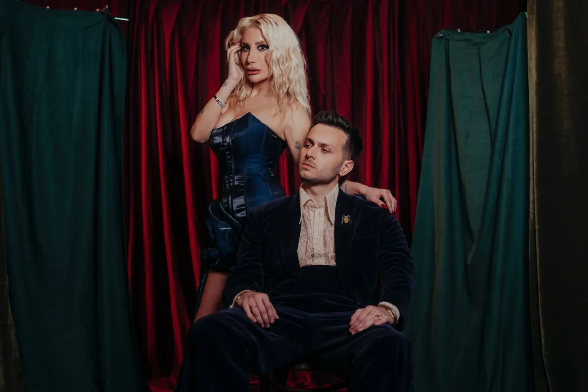Çodur ve İrem Derici BLIND'de birleşiyor