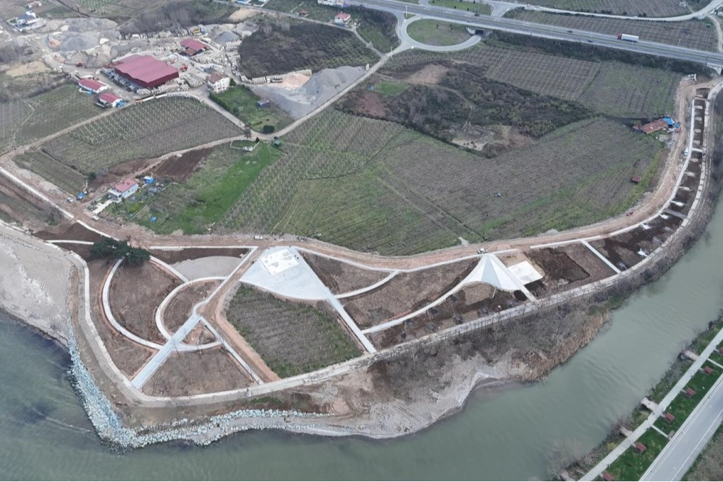 Gülyalı Turnasuyu Kordon Park’ta Yeni Gelişmeler