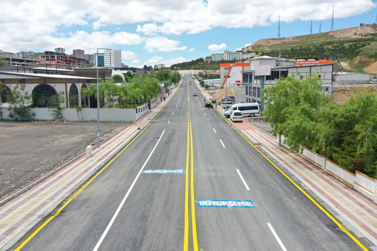 Orduzu Hanbeyoğlu Caddesi'nde Yeni Yol Açıldı