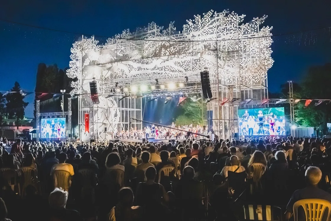Zeytin Sahne Concert Review