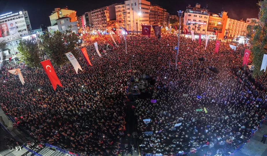 Denizli 19 Mayıs'ı Konserler, Yürüyüşlerle Kutlar