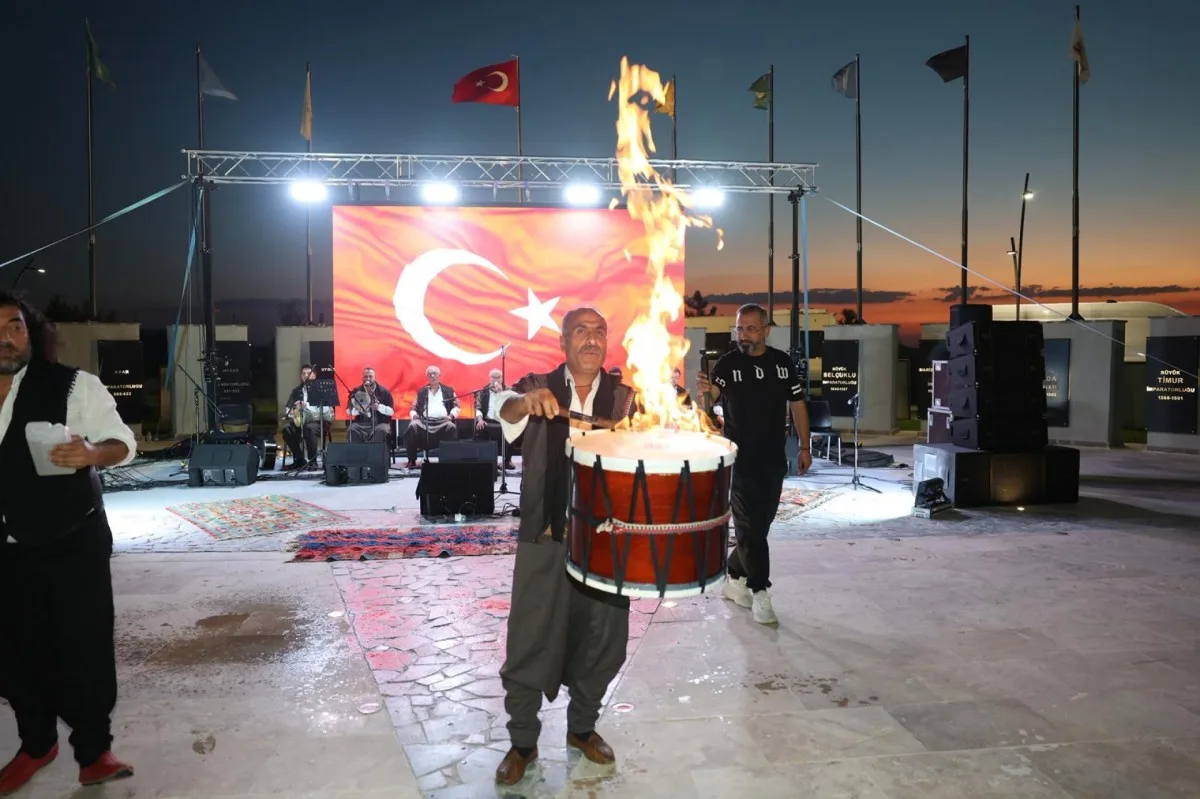 Nevşehir’de Yaz Akşamı Buluşmaları Yoğun Katılımla