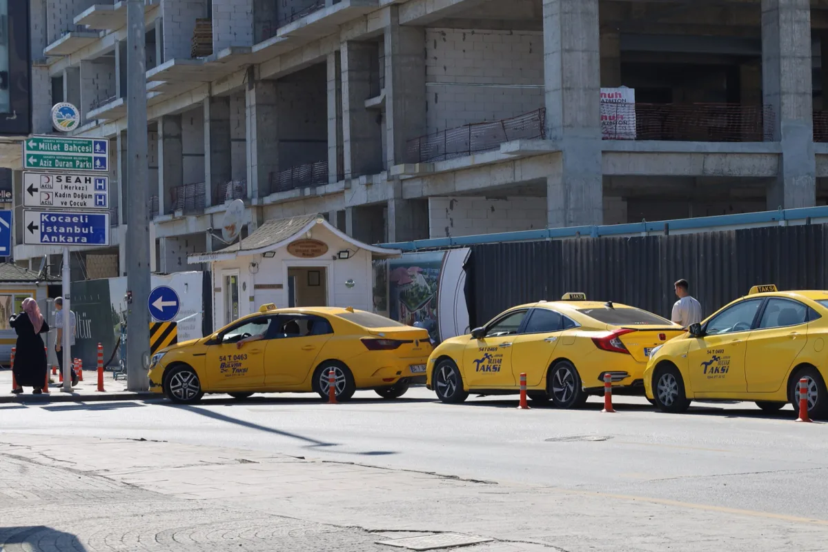 Sakarya’da Ulaşım Portalına Taksi Durakları Entegre Edildi